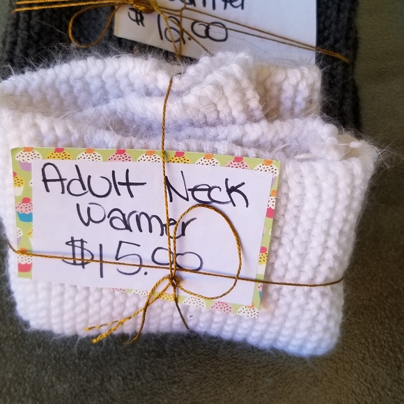 Neck warmers - Picture 2 of 2